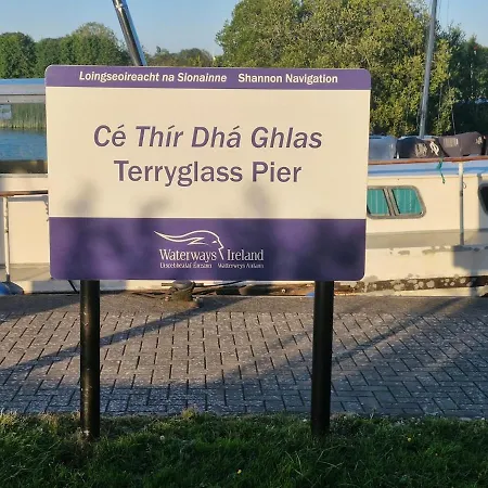 Ryehill - Lough Derg Getaway Ferienhaus Nenagh